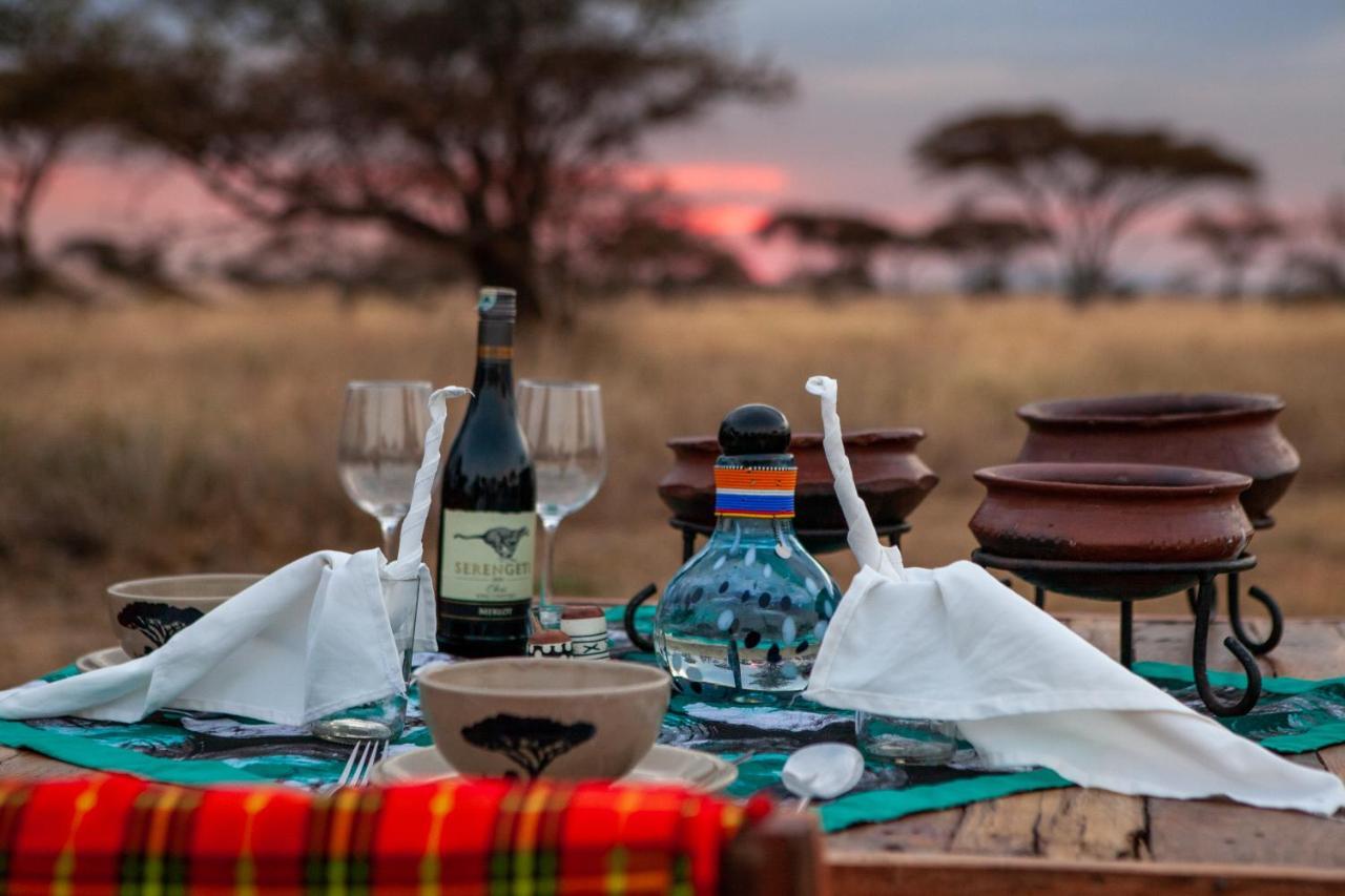 Mawe Tented Camp Serengeti Exterior photo