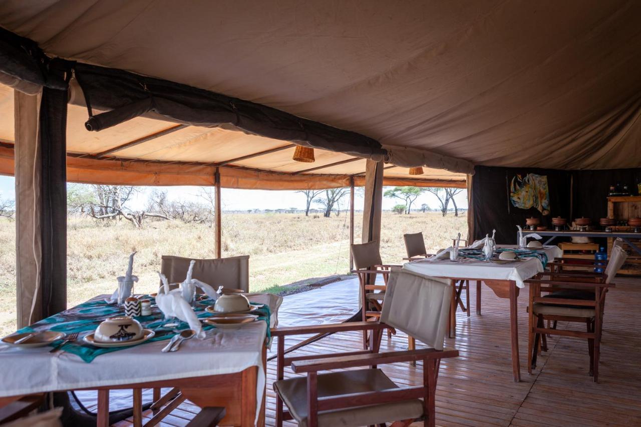 Mawe Tented Camp Serengeti Exterior photo